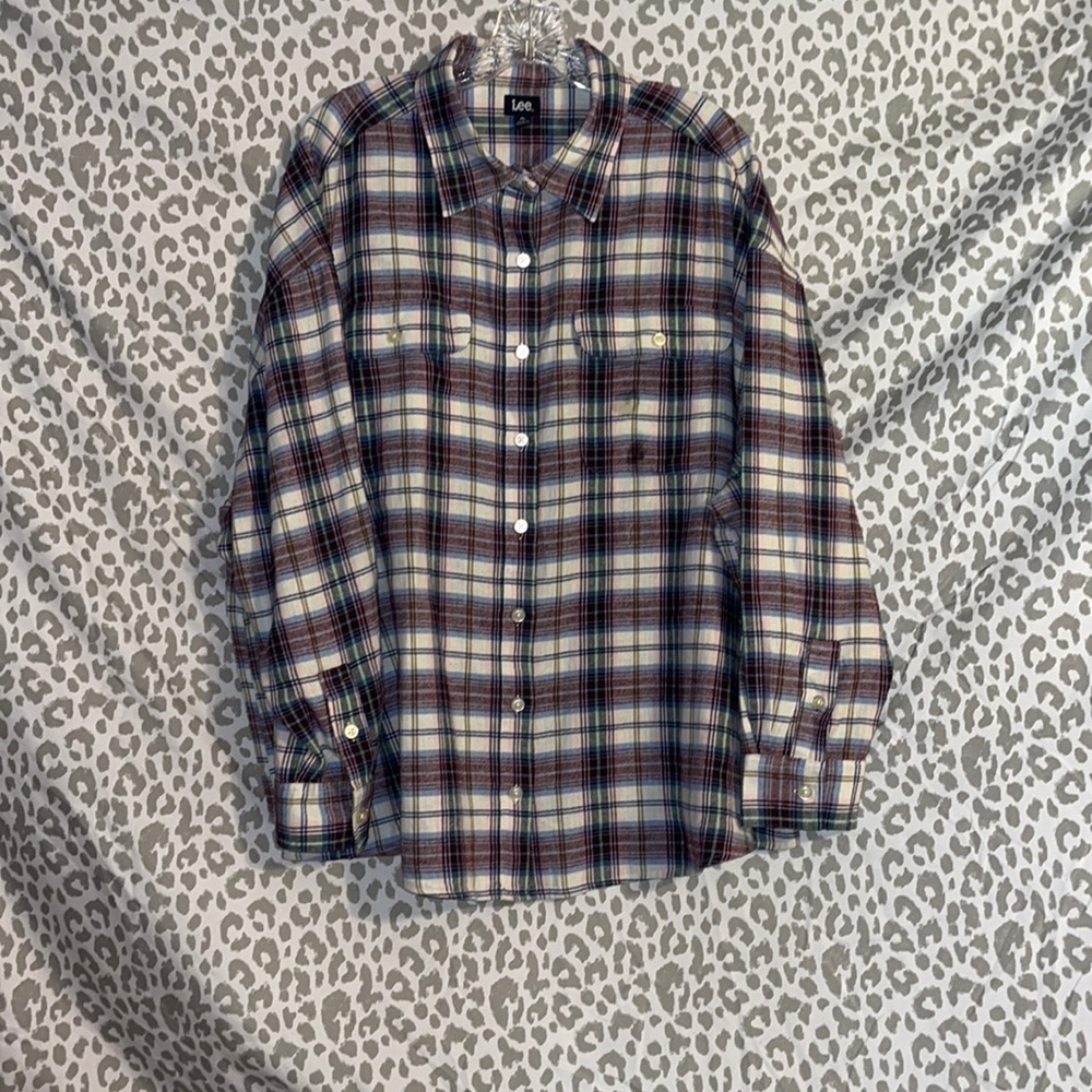 Never worn without tags 100% cotton multi colored warm button down shirt